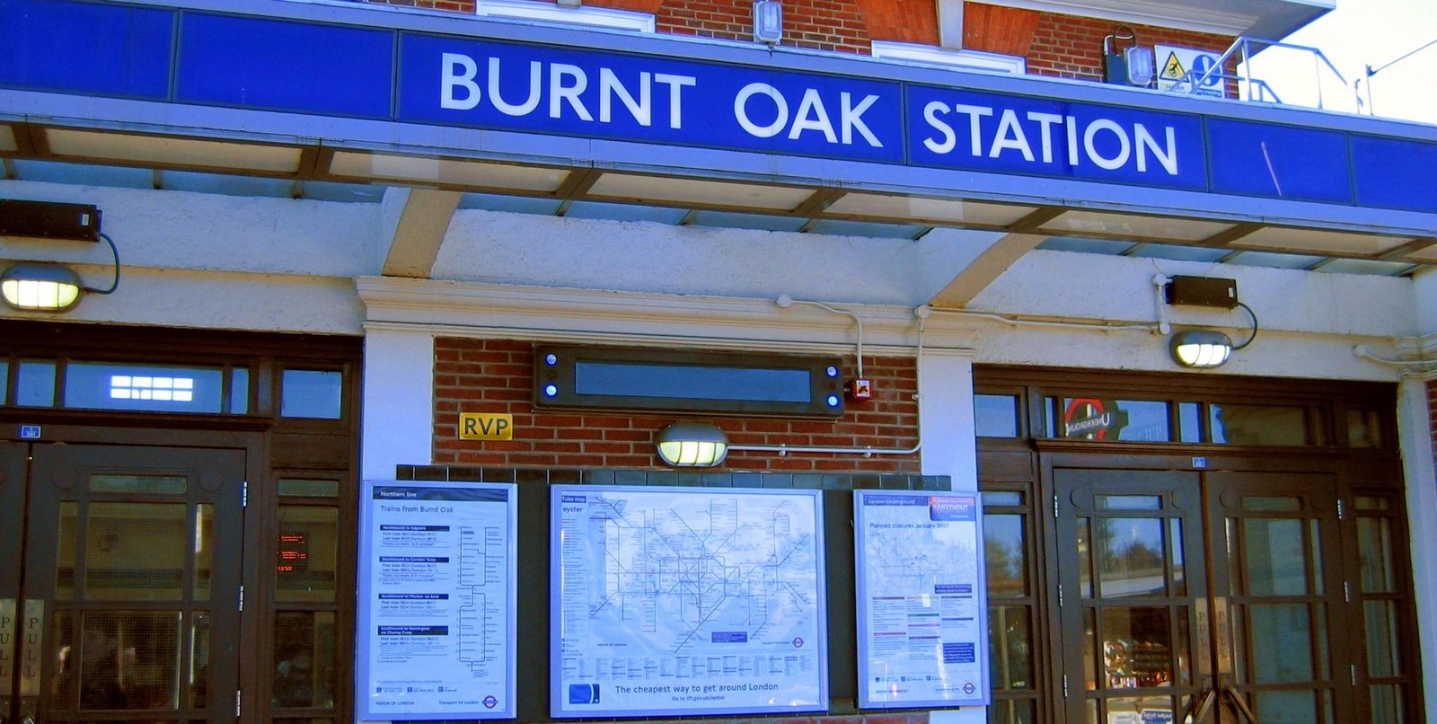 Minicabs Burnt Oak